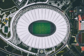 2026世界杯预选赛-塔图姆跨界神迹！篮球巨星爆冷击败巴黎圣日耳曼，精彩发挥引爆全场